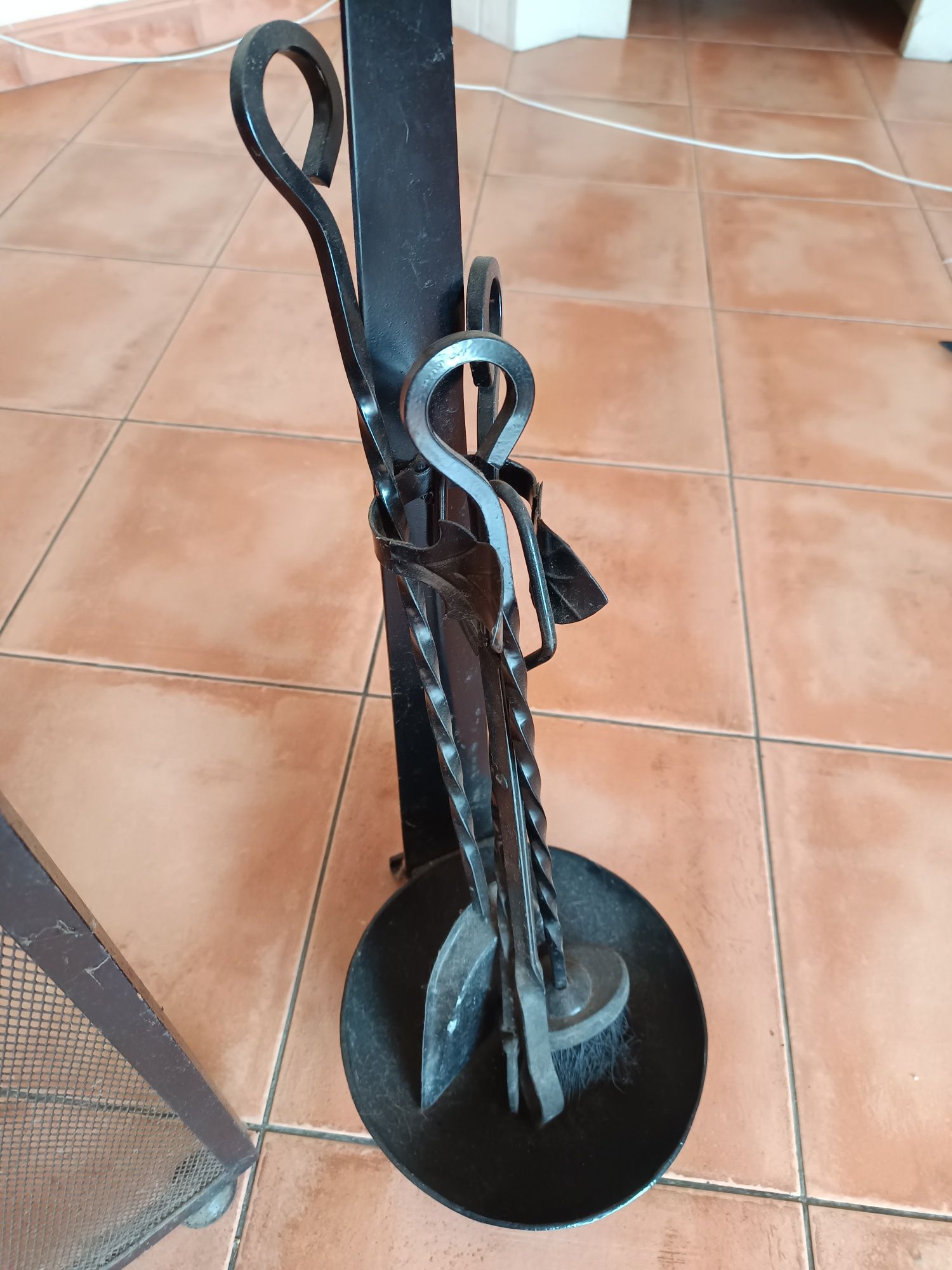 Utensílios para lareira pouco uso