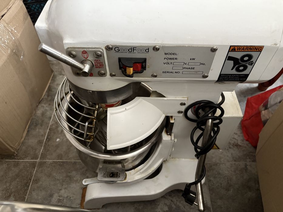 Сдайсер celme fy 220, вакуматор, планетарний мікскр