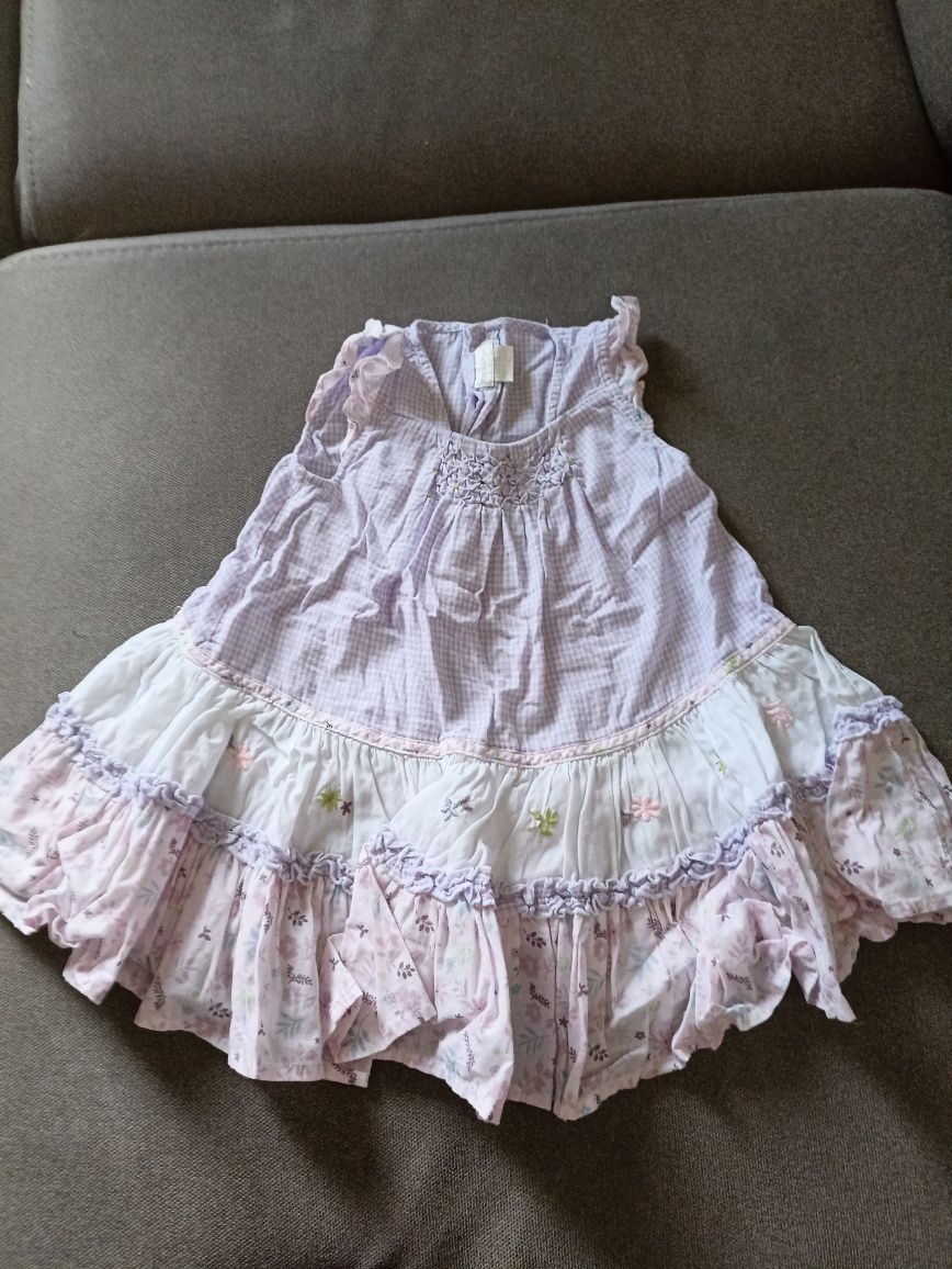 Sukienki niemowlęce 74