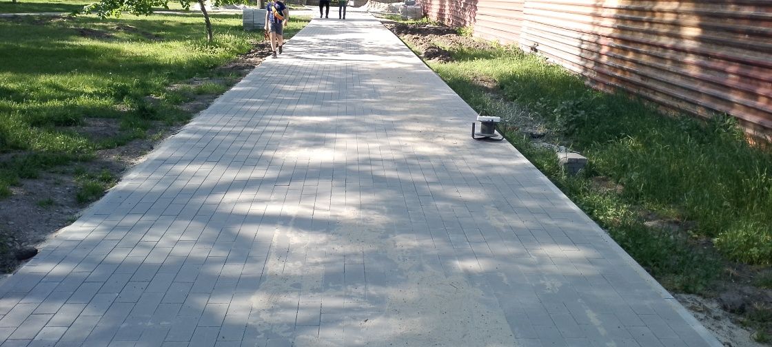Укладка тротуарной плитки