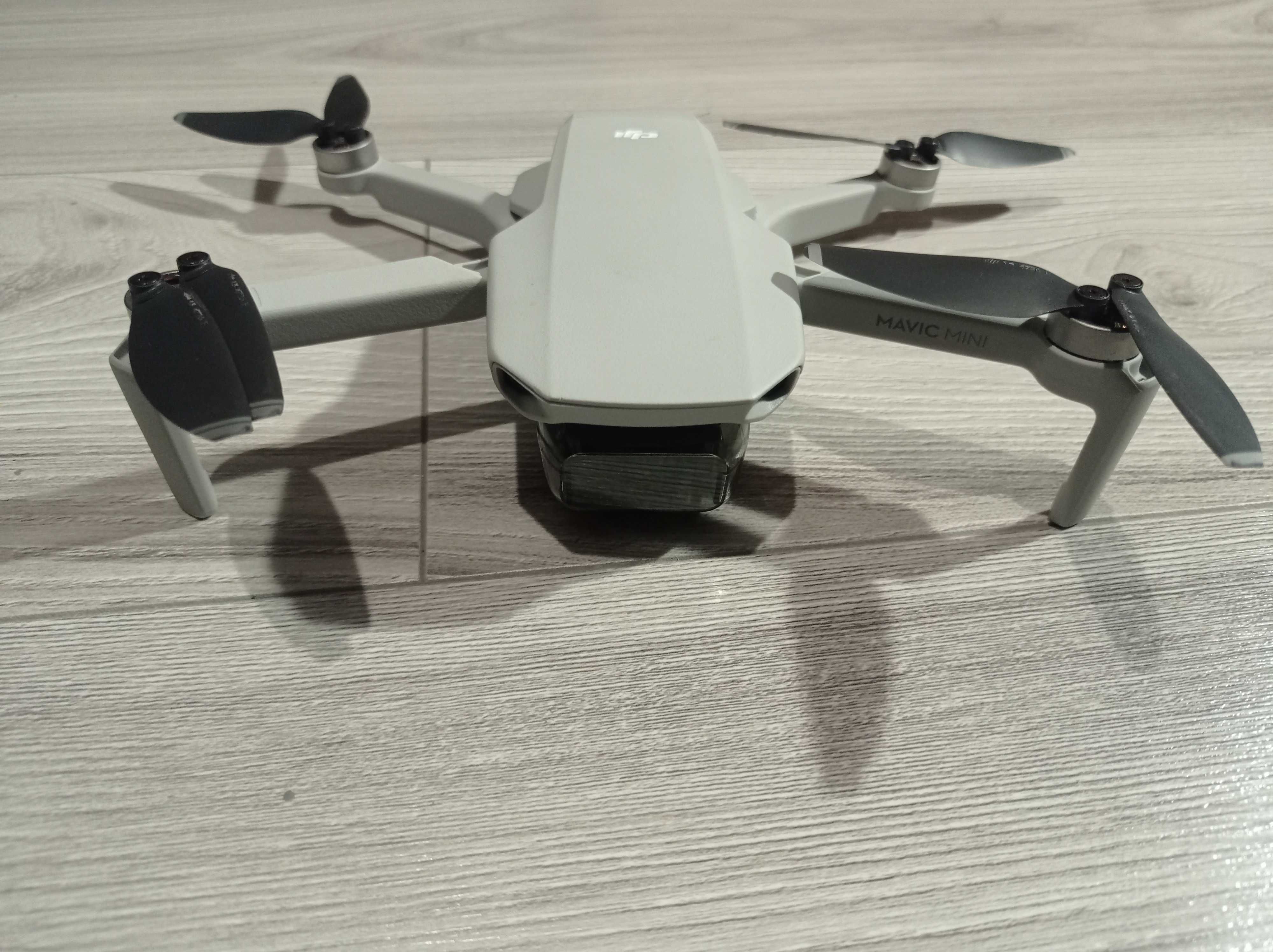 Dron DJI Mavic Mini Fly More Combo