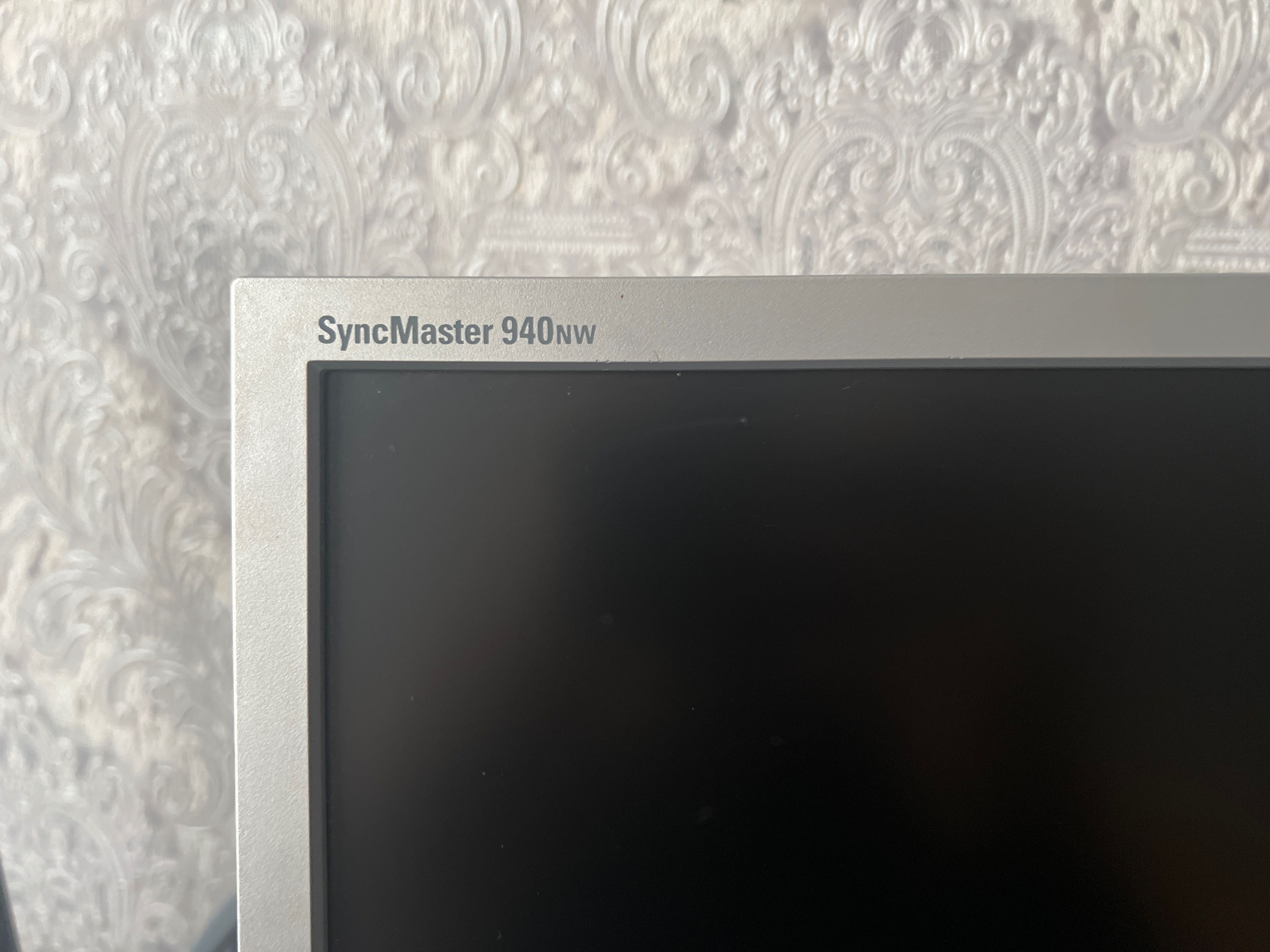 Компʼютер SLMSUNG “SyncMaster 940NW”