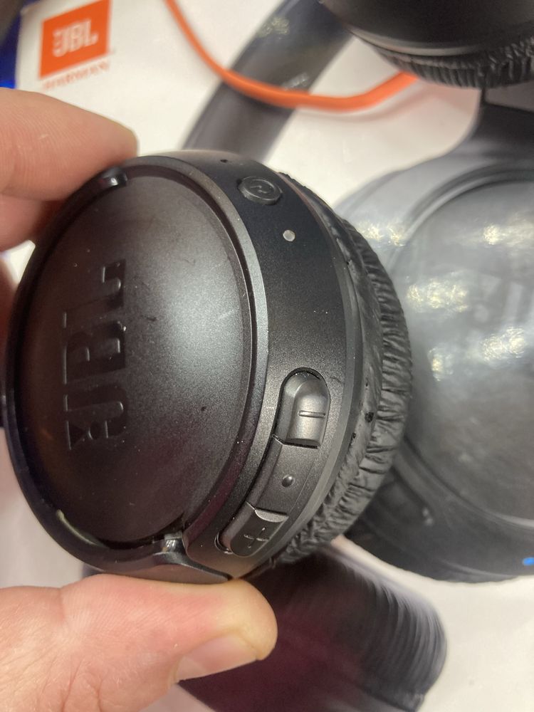 Навушники JBL 520 TB