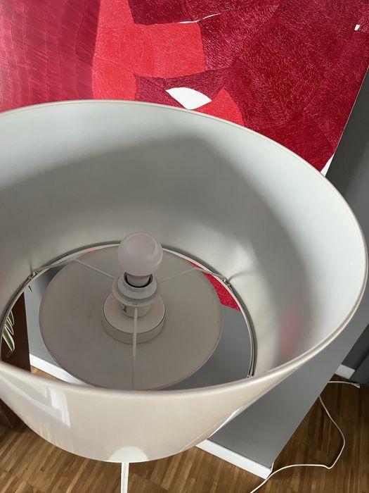 Lampa podłogowa Kulla