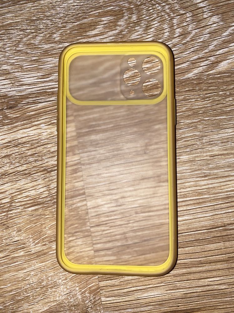 Obudowa iPhone 11 pro etui przezroczyste zolta ramka