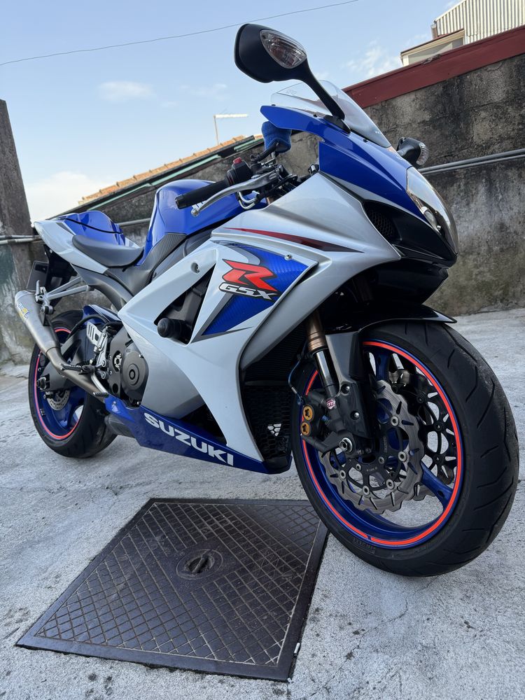 Suzuki GSXR-1000 K8 2010