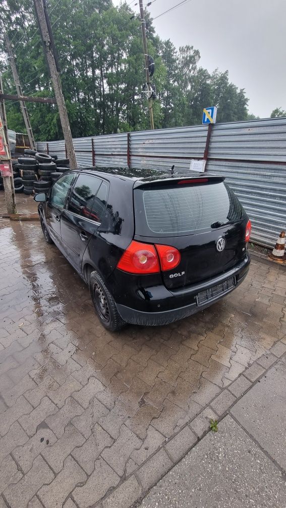 Vw golf V 1.6 FSI DSG automat na czesci