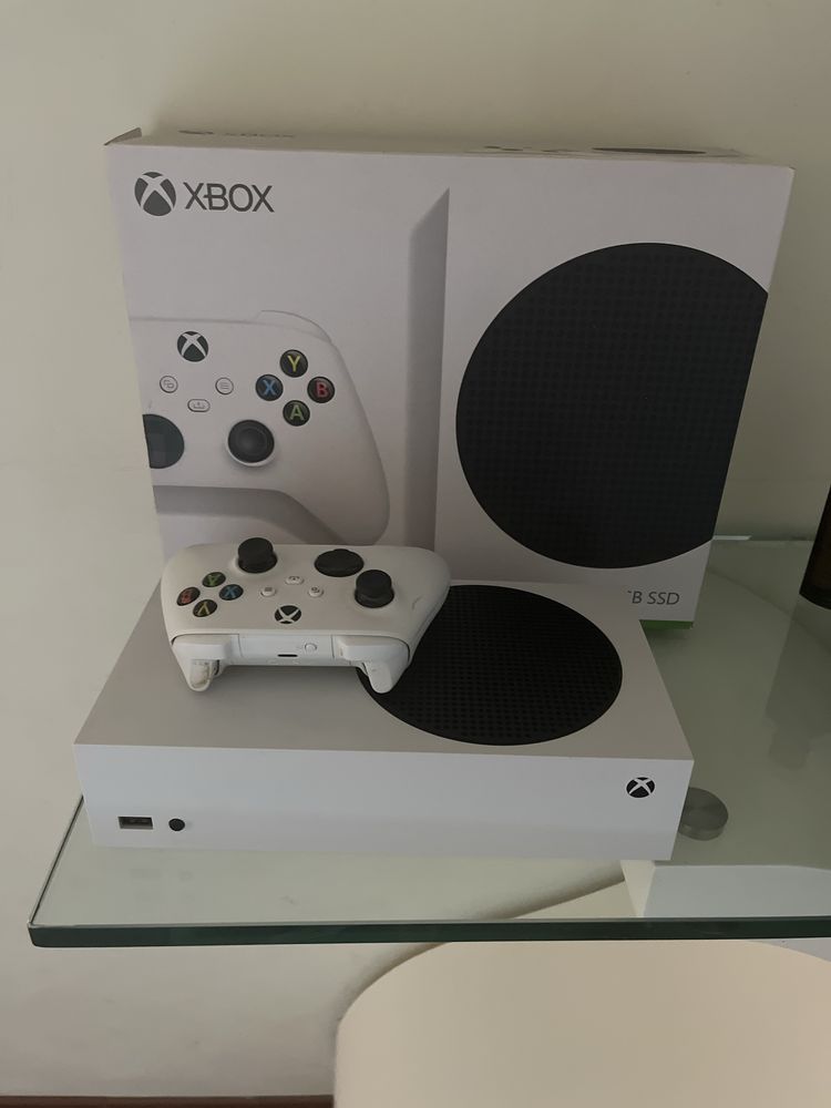 Xbox Series S 512gb + caixa original