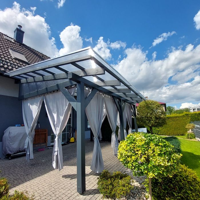 Drewniane wiaty samochodowe, zadaszenia, tarasy, altany z drewna KVH