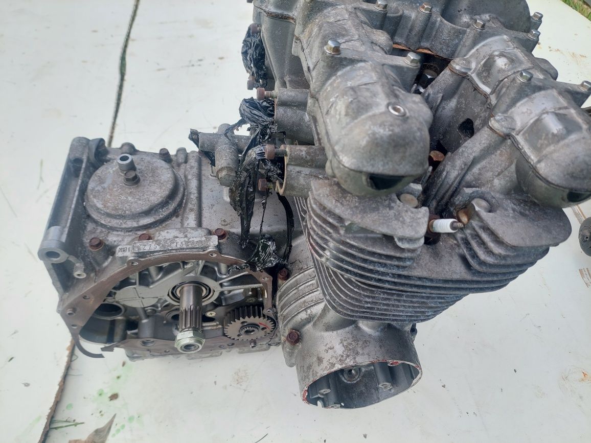 Kawasaki zr zephyr 750  silnik lagi amortyzator tarcza tarcze błotnik