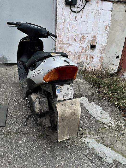 Мопед скутер SUZUKI LETS 2 (на документах)