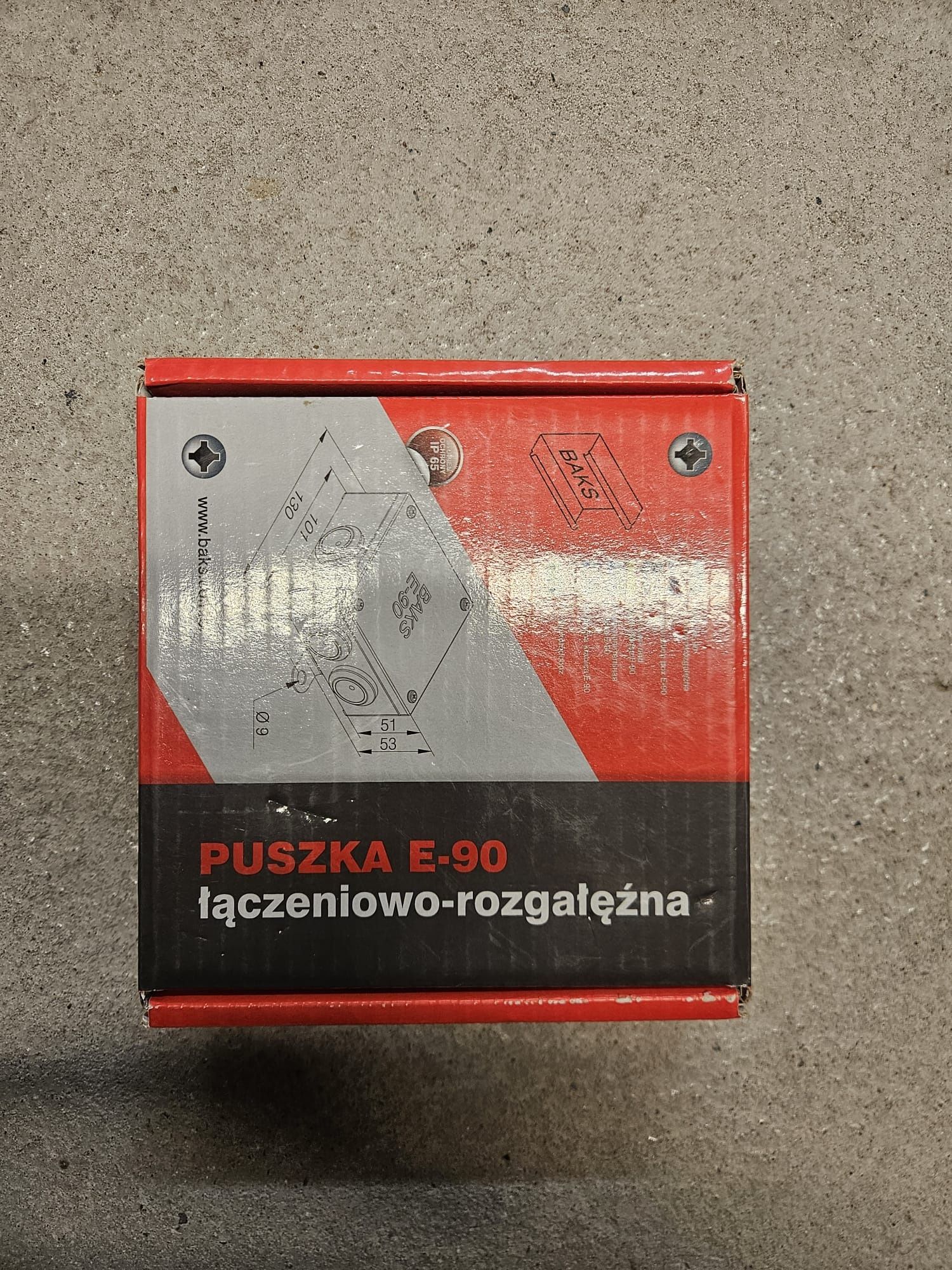 Puszka łączeniowo-rozgałęźna 90 baks