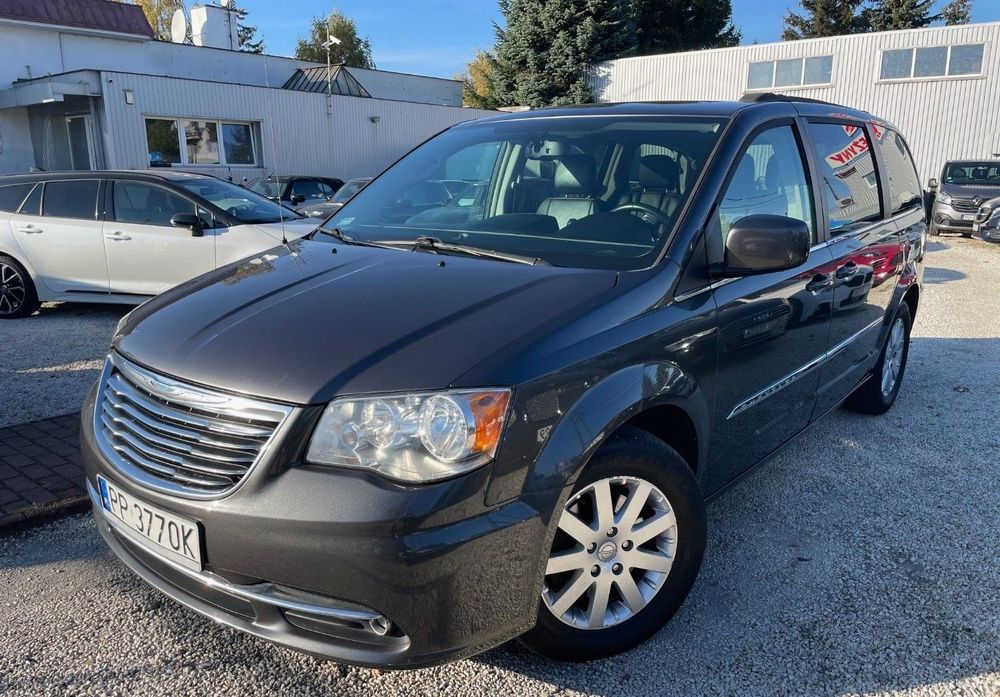 Chrysler Town & Country Chrysler Town & Country 3.6 + LPG T&C Voyager