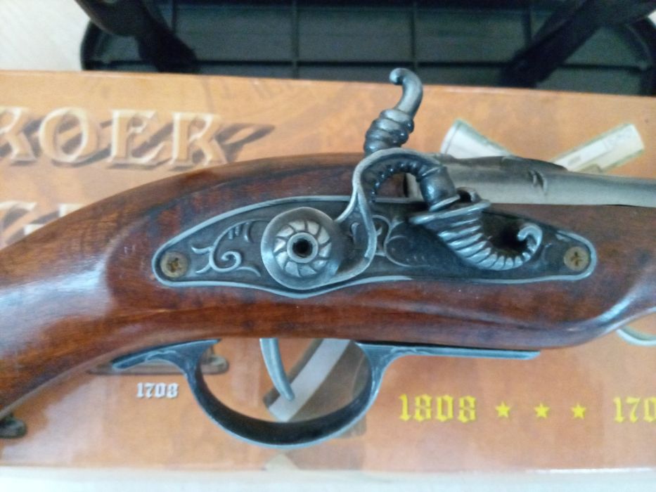 Пістоль металева пістолет