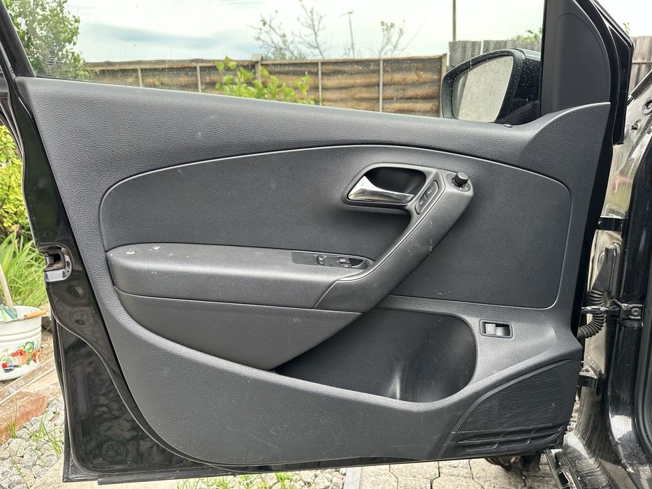 Карты дверей vw polo sedan седан поло обшивка