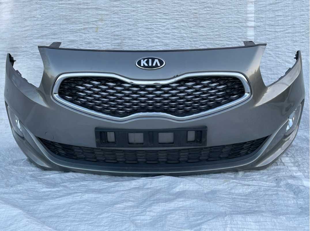 Kia Carens IV Бампер передний Разборка