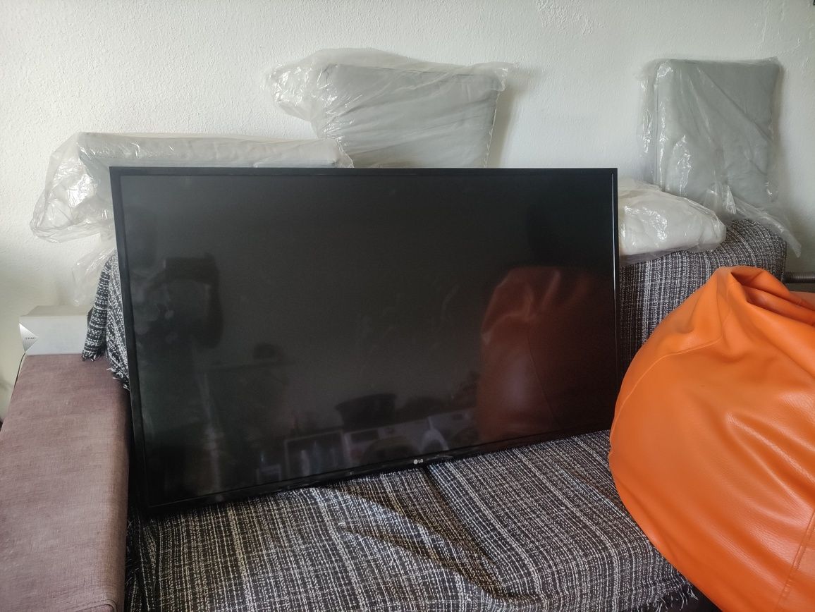 Vendo TV LG 49h603v para peças