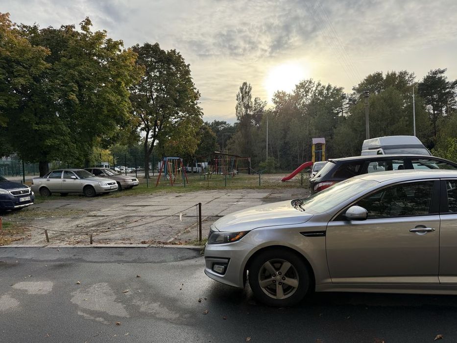 Продаж 1к квартири вул. Мілютенка