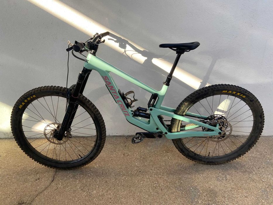Santa Cruz Nomad 2025