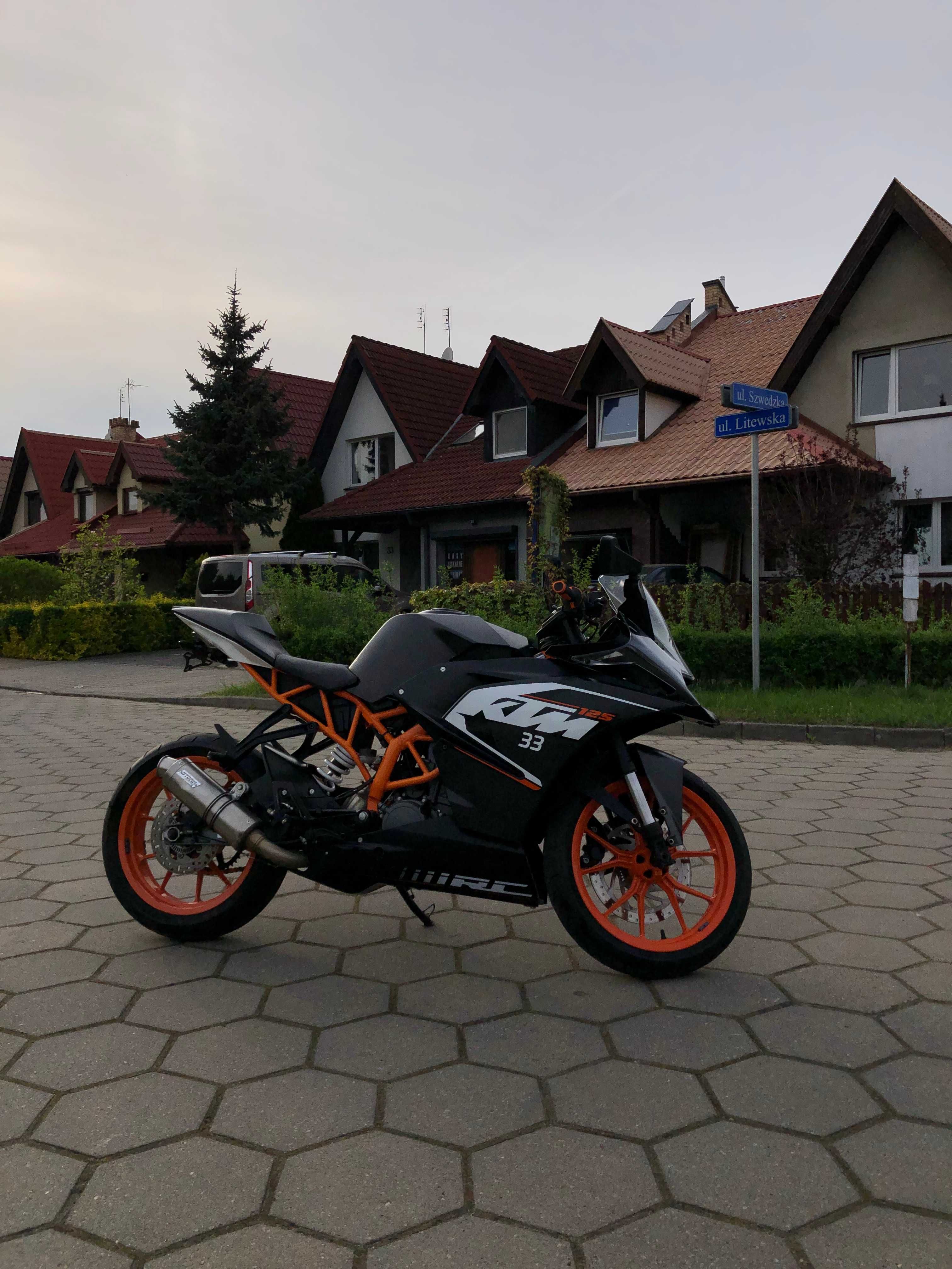 KTM RC 125 (ABS) 2016r