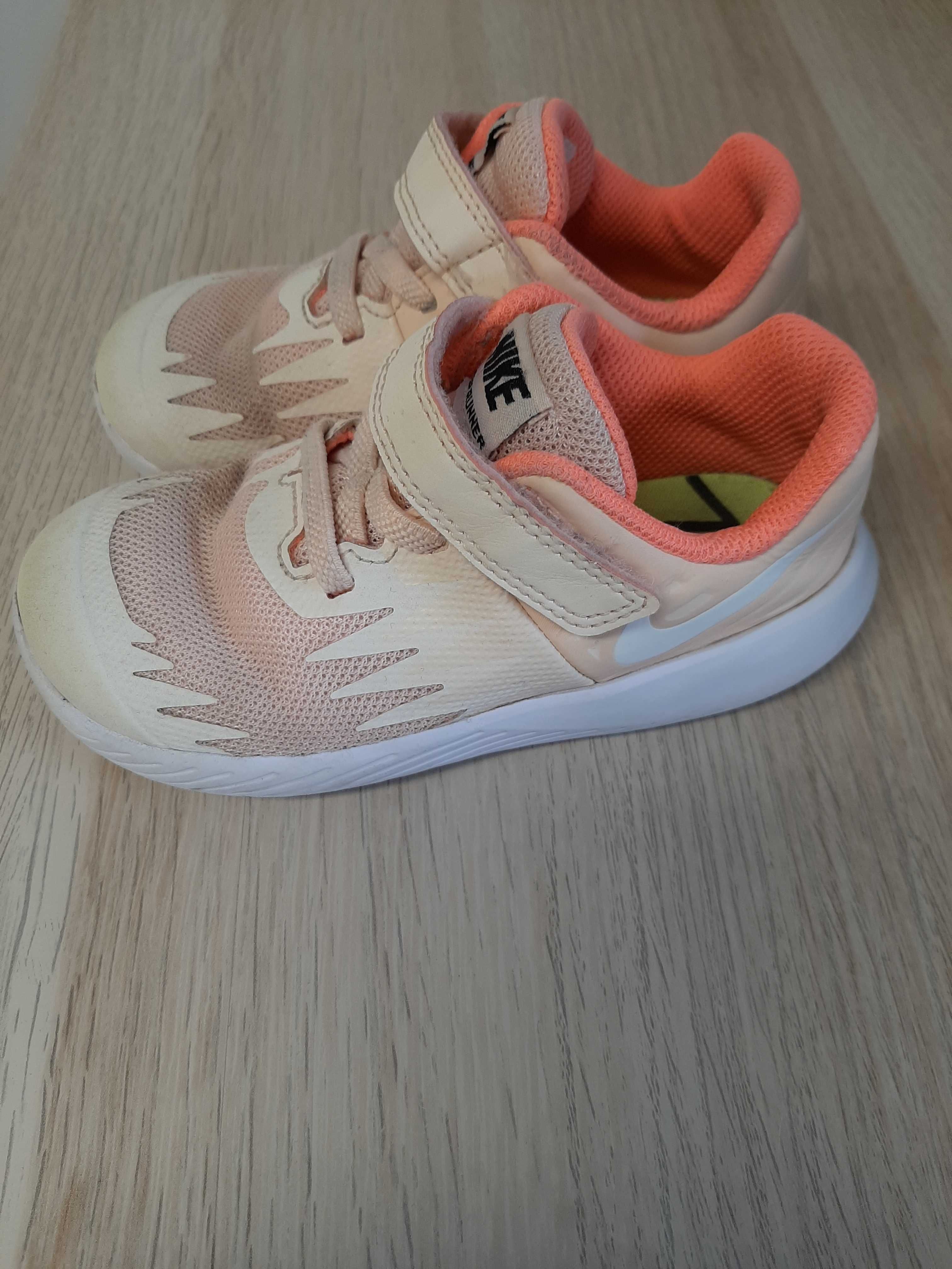 Sneakersy dziewczęce NIKE rozmiar 25