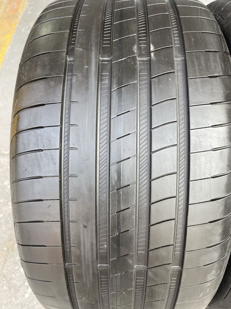 Шини літні R18 275 40 Goodyear F1 Склад Осокорки