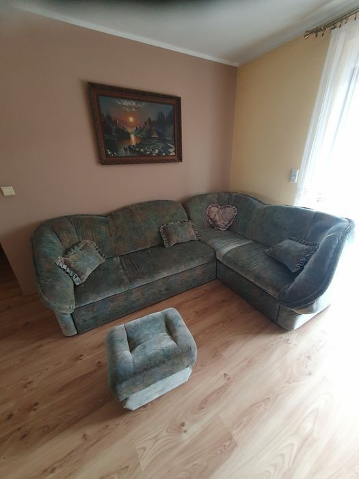 Oddam narożnik z funkcją spania