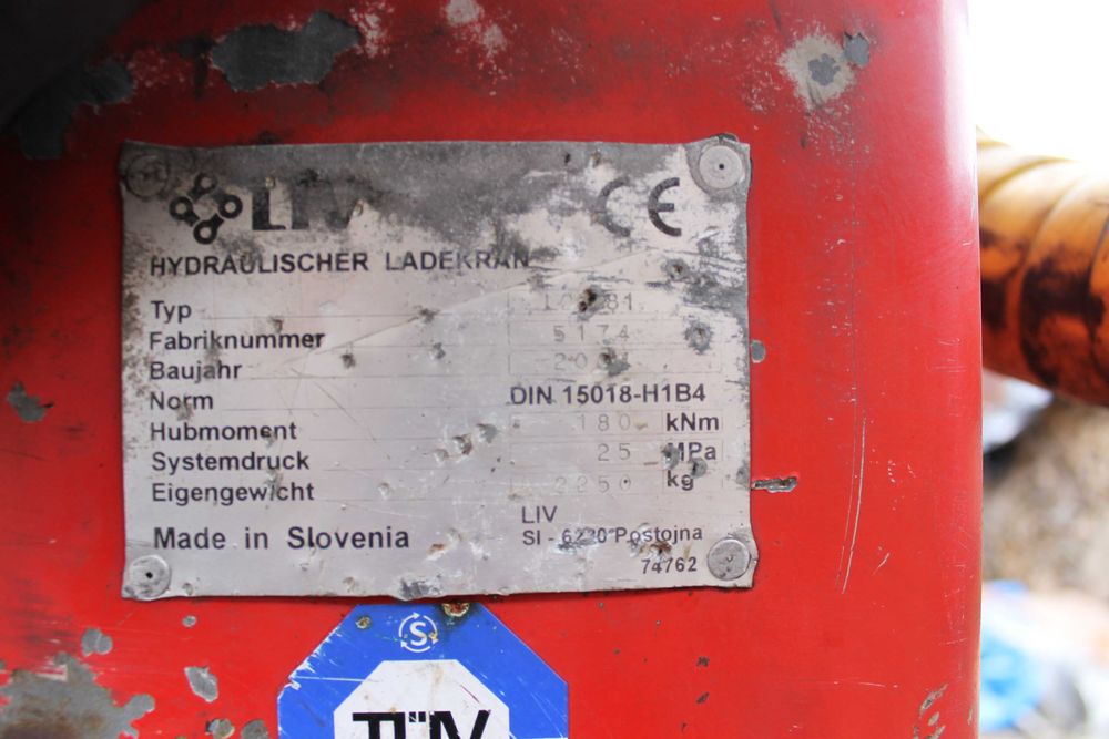 Dźwig LIV LOGLIFT EPSILON 2481 do drewna, dłużycy