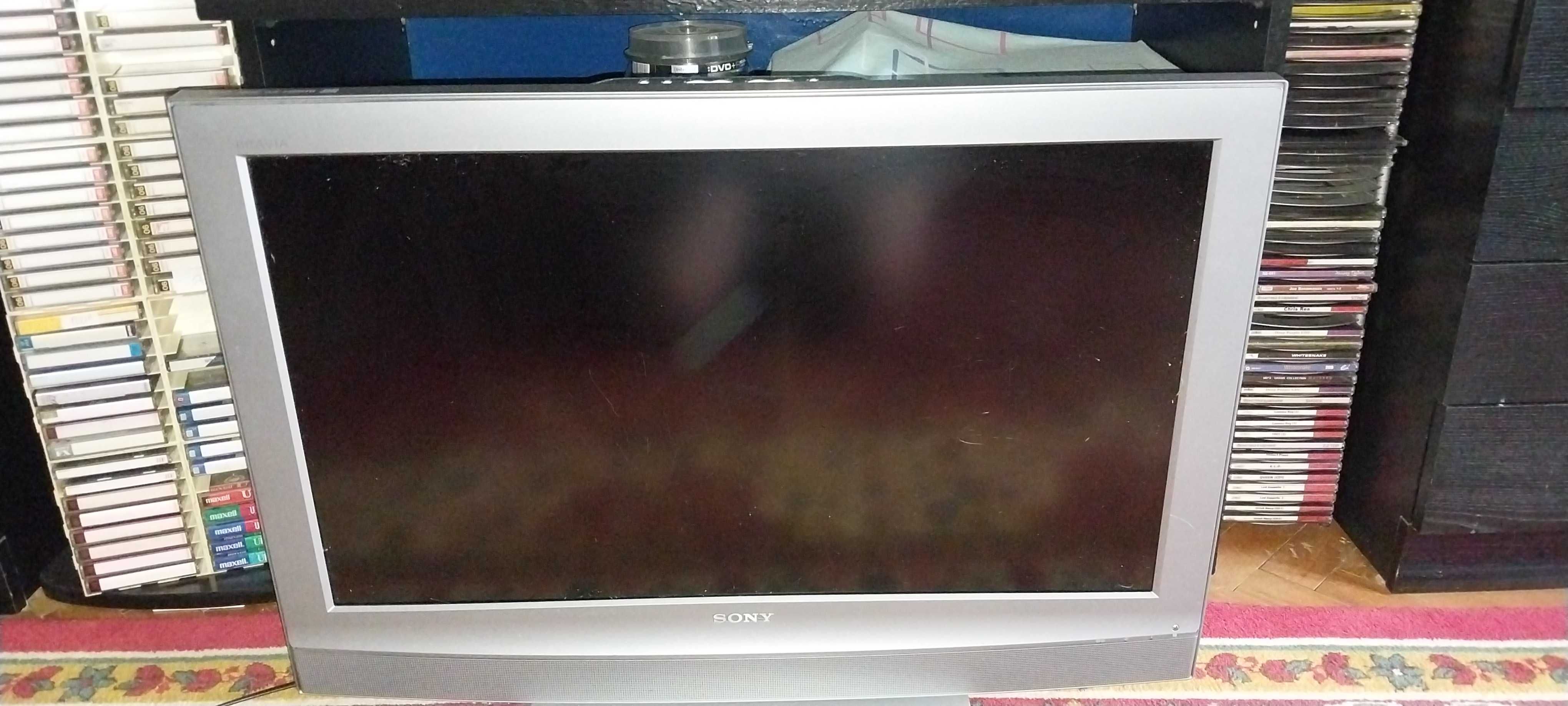 Телевізор LCD - Sony Bravia kdl-32u2000.  Є ньюанс