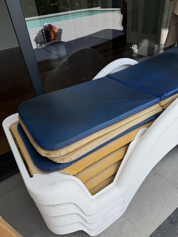 Conjunto de 4 colchões para espreguiçadeira – Azul/Amarelo