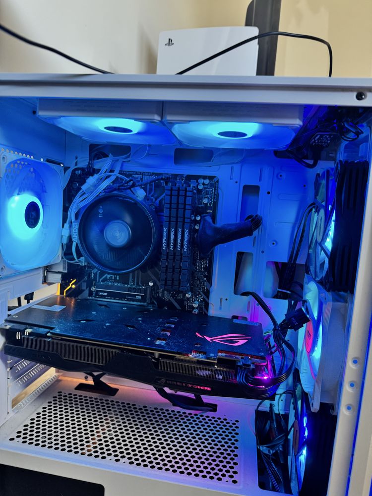 Komputer gamingowy/Ryzen 5 5600X/GTX 1070 8Gb
