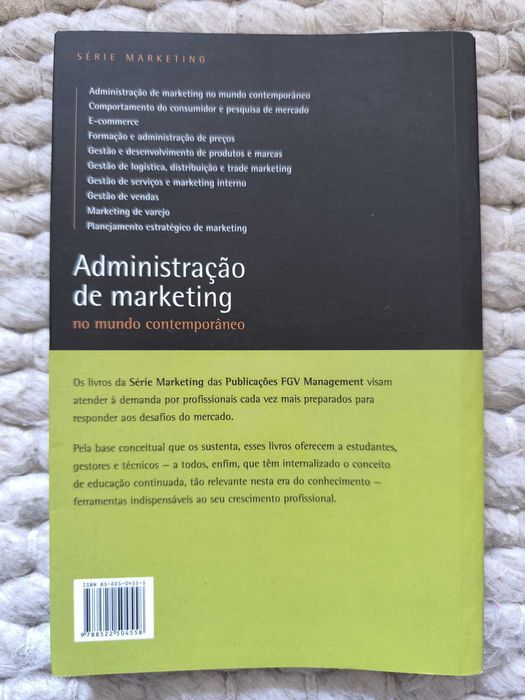"Administração de marketing no mundo contemporâneo" de Ben Thion Chi