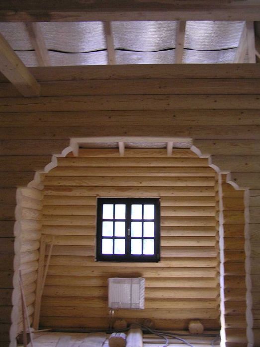 Брус на дерев'яний будинок