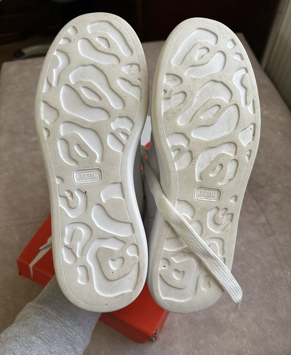 Alexander mcqueen кросівки