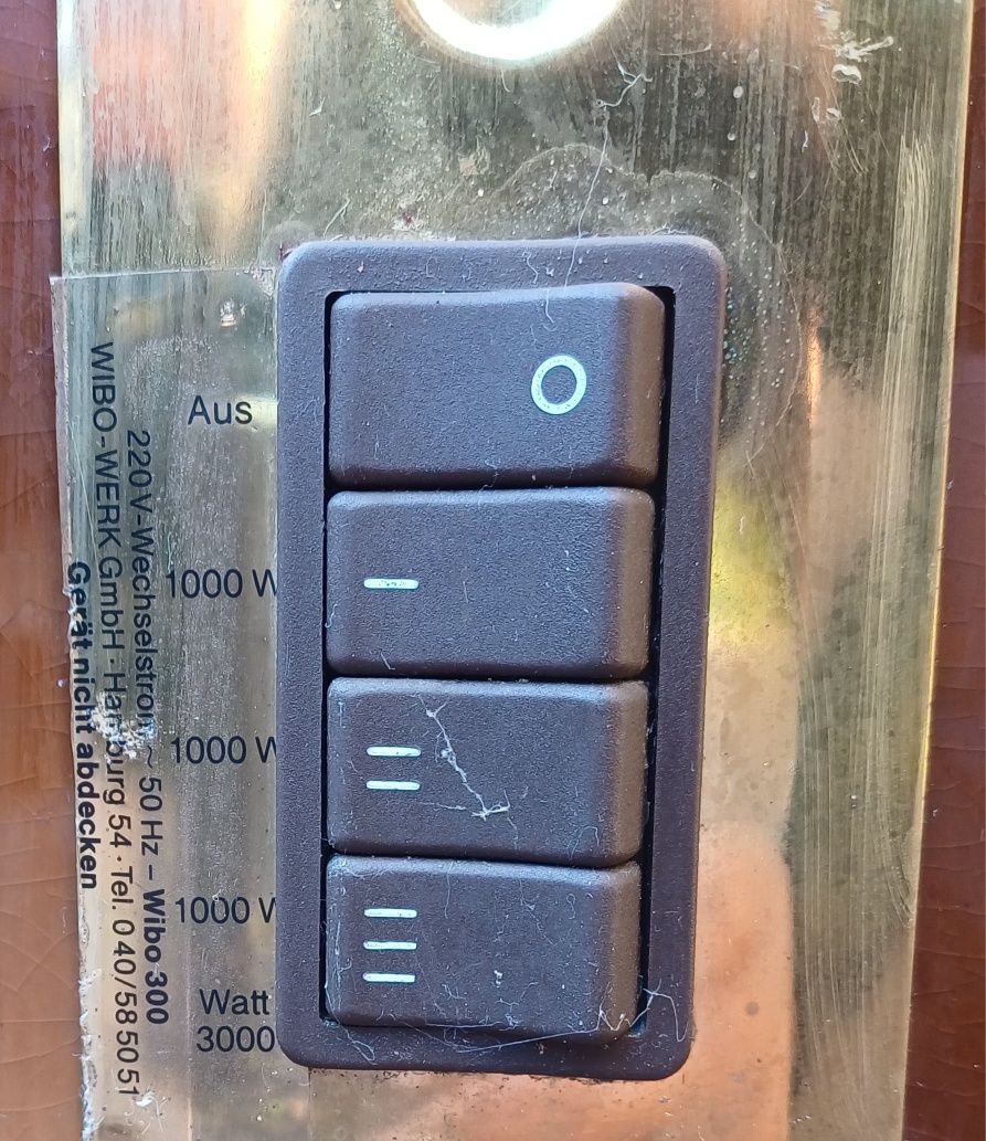 Piecyk kaflowy elektryczny ozdobny 220v.