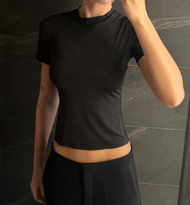 Футболка українського бренду bibliotheque nationale