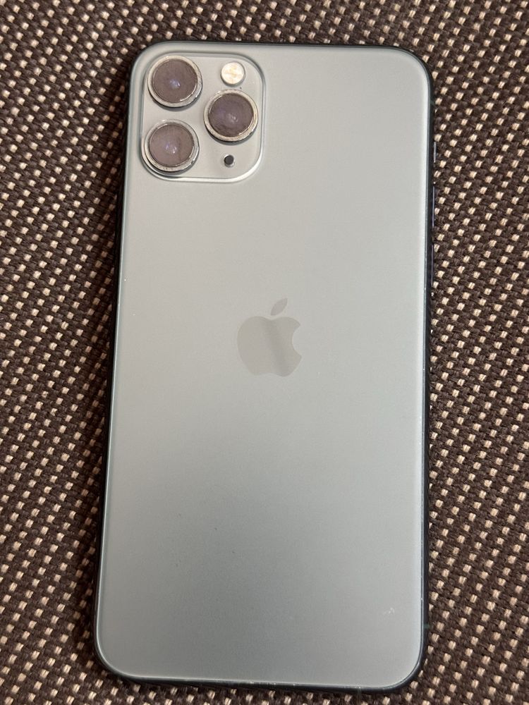 Продам Iphone 11 Pro 512gb с коробкой