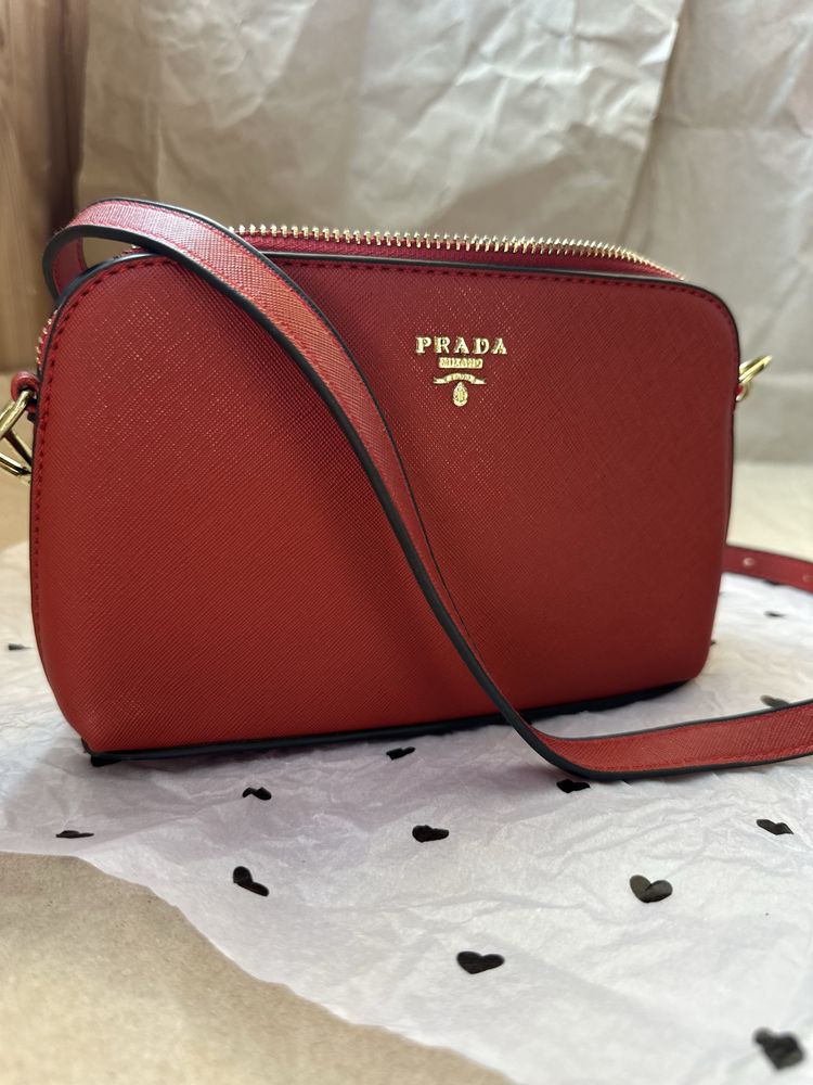 Сумка через плече Prada