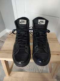 Buty sportowe damskie adidasy Nike rozmiar 40,5