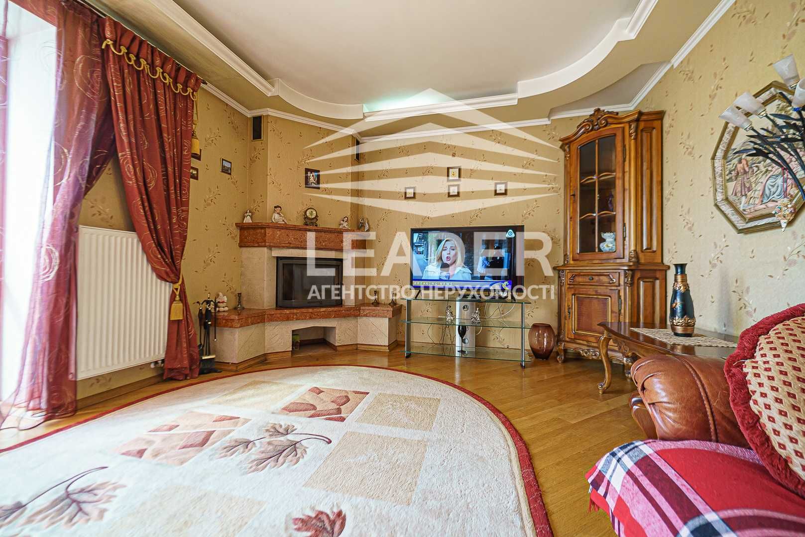 Продам Ексклюзивну 3х ярусну квартиру+сауна+білярд+гараж!Окремий вхід