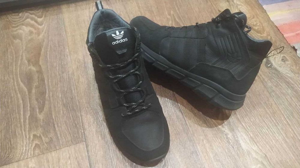 Ботинки зимние мужские набивной мех Adidas р 42(27см)