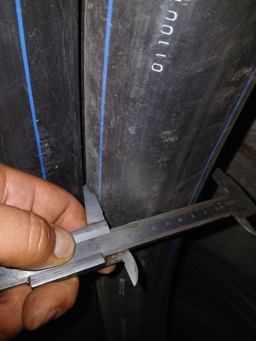 Продам Трубу Полиэтиленовую 90х5.4 мм 50 метров