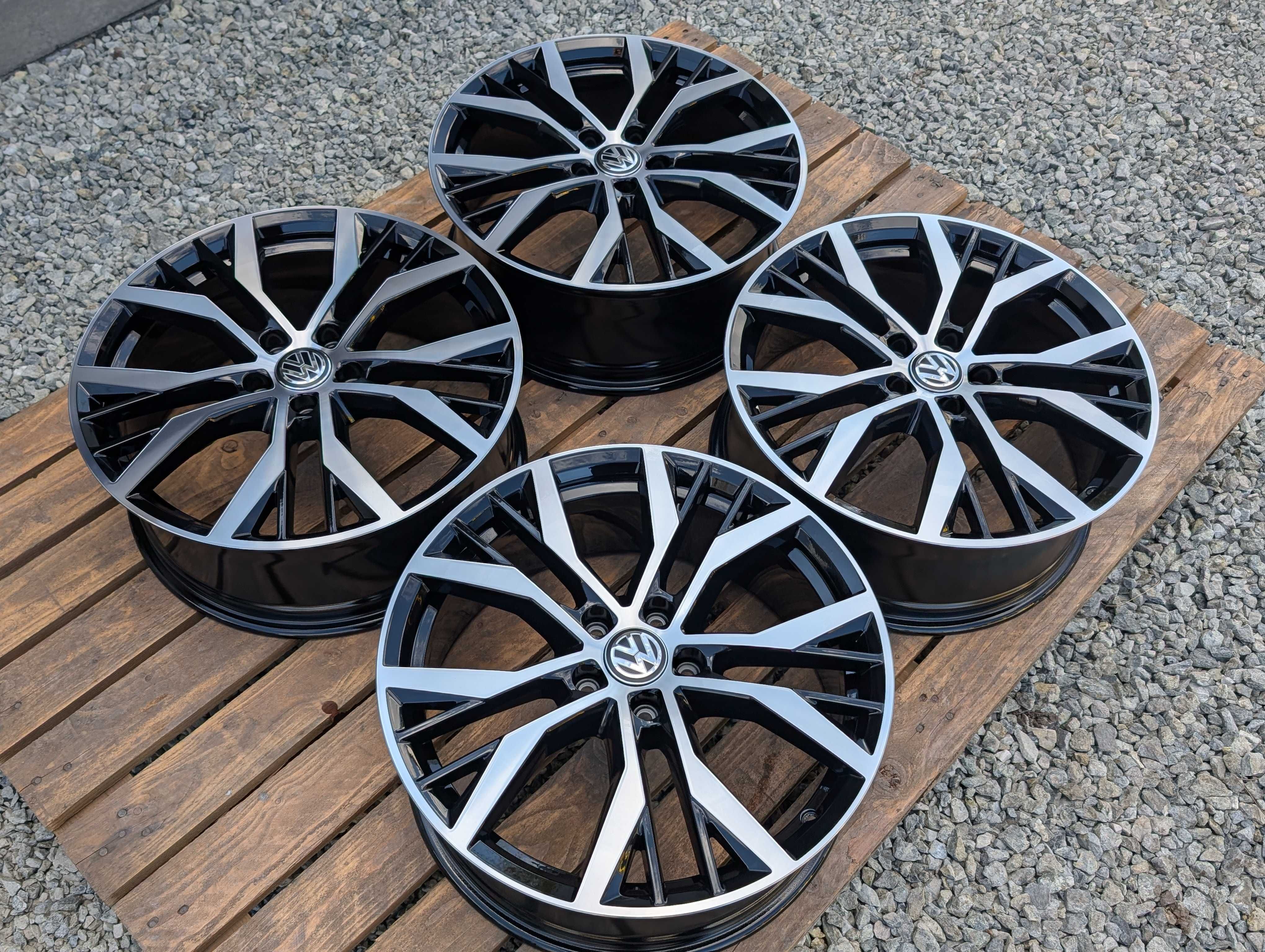 Oryginalne felgi VW Golf VII 19" 5x112 GTI GTD R 7.5J ET51