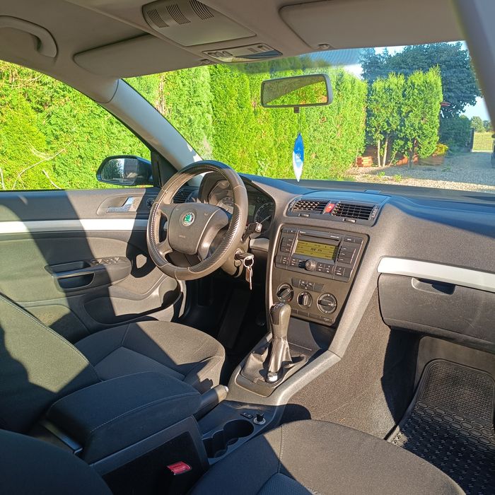 Skoda octavia 2 1.9tdi *kilkanaście lat w rodzinie*