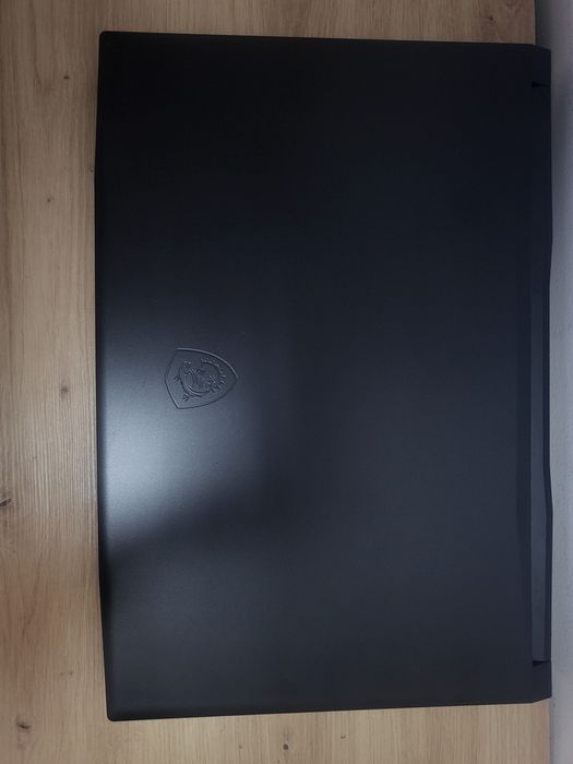 MSI GF76 Katana 17.3 144Hz / i5 11400h / gtx 1650 4Gb / 16Gb / 512Gb