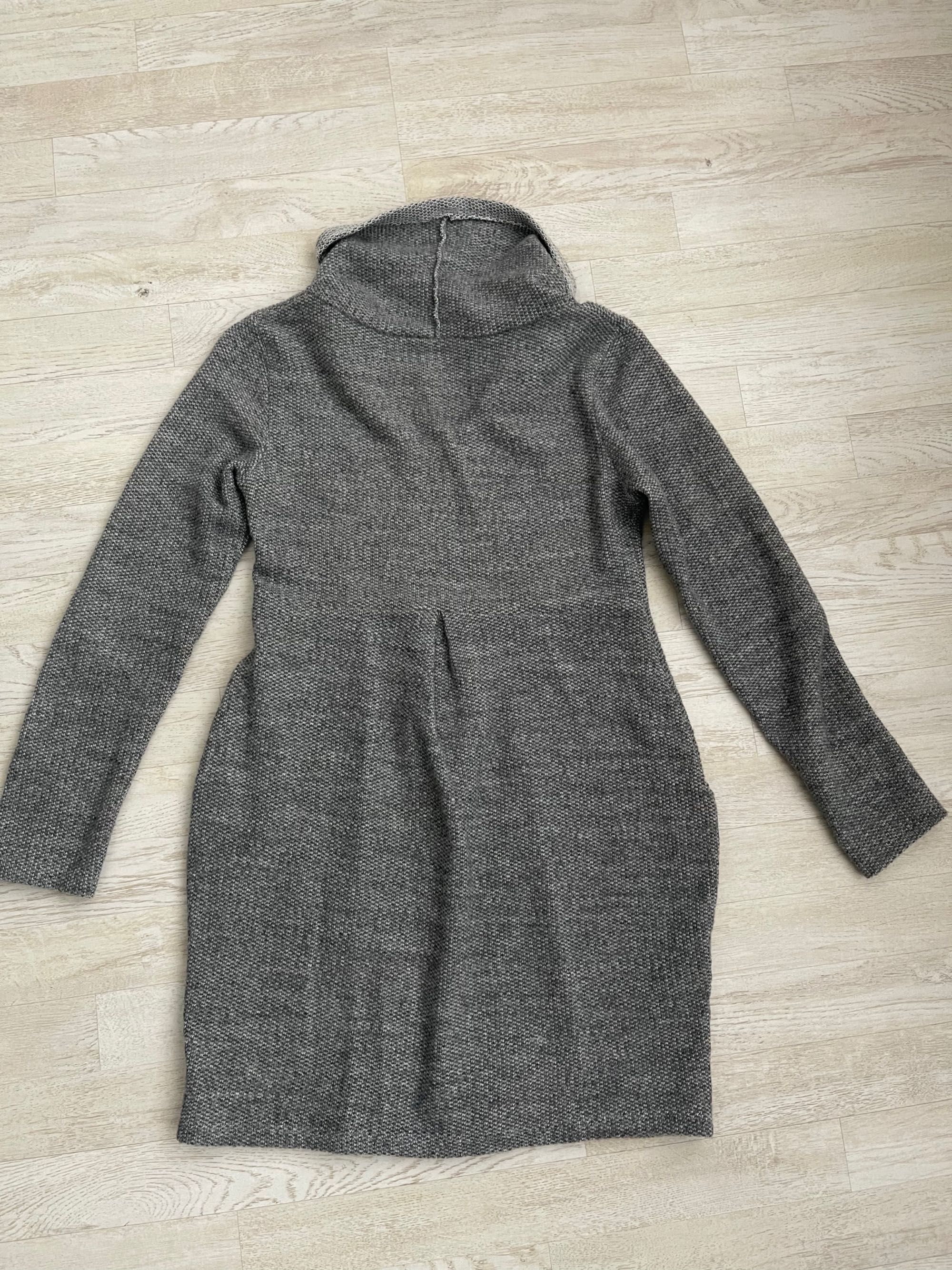Короткое тёплое платье
