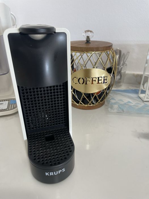 Máquina de Café KRUPS Nespresso Essenza Mini XN1101P2 Branco