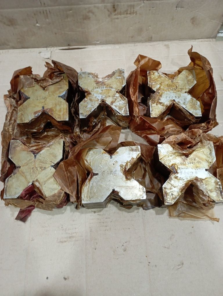 Призмы станочные, поверочные