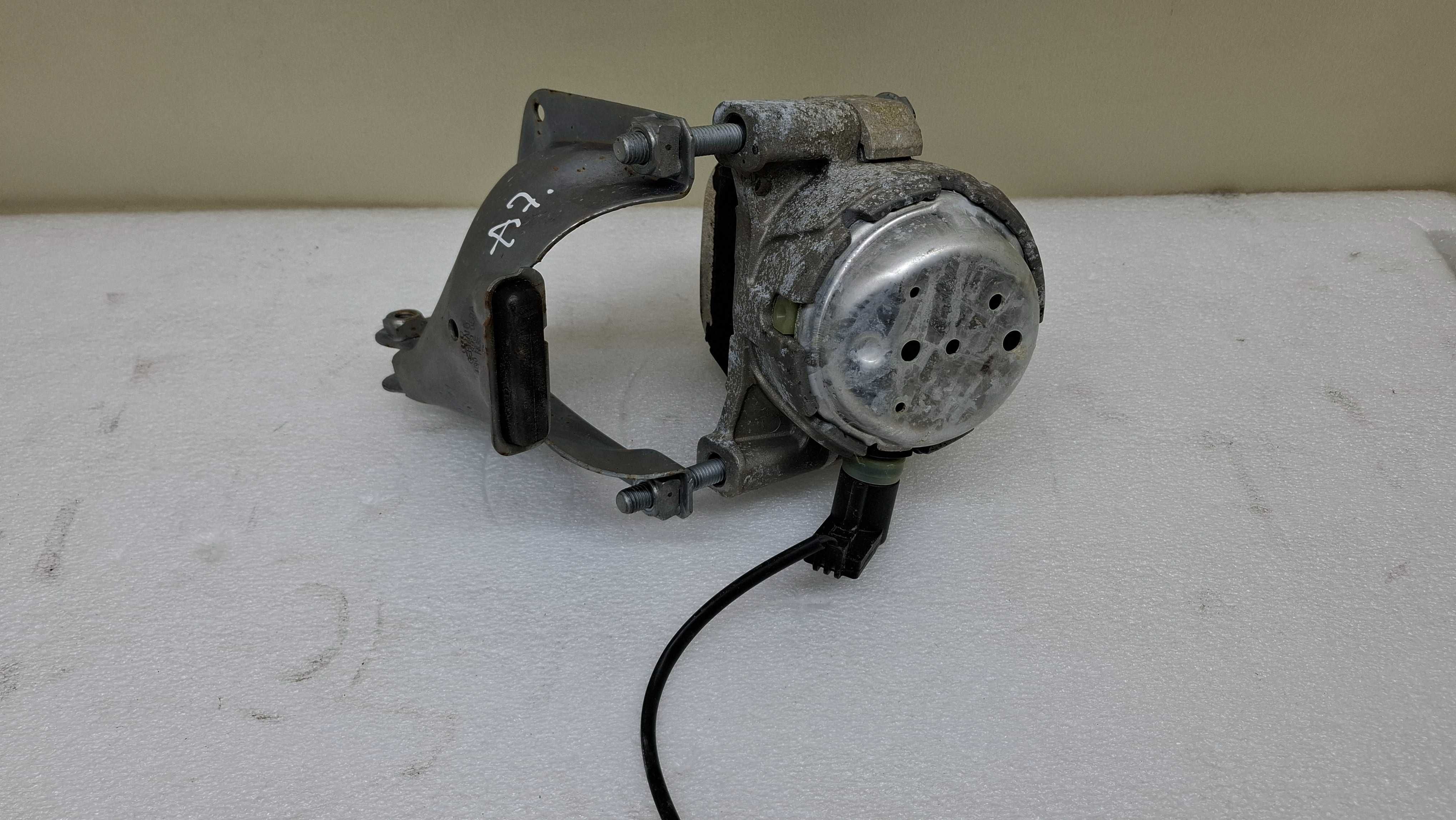 Audi A7, A5, A6, Q5 2010-17 , опора подушка двигуна L, ліва , in04827