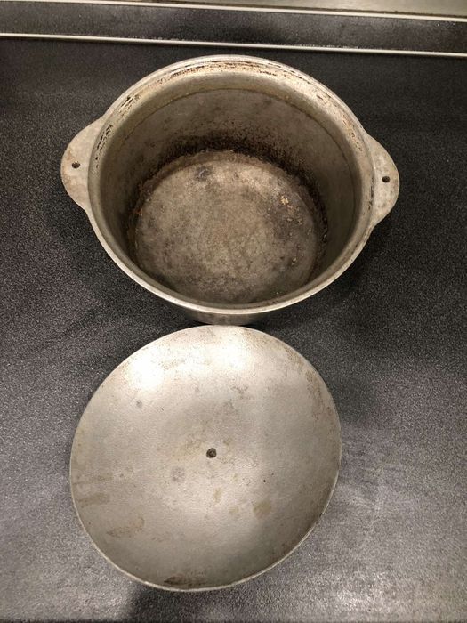 Казан с крышкой 3 литра